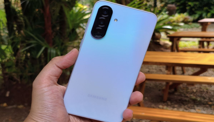 Phone Galaxy A56 & A36