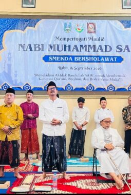 SMKN 2 Sampang Gelar Acara Maulid Nabi Muhammad SAW 1448 Hijriah/ 2026 M di Aula Sekolah