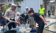 Jelang HUT Polantas ke-71, Satlantas Polres Pemalang Gerak Cepat Salurkan 4.000 Liter Air Bersih untuk Warga Pedagung