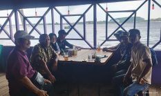 Sillahturahmi Bersama Awak Media,  Kepsek SDN 018 dan Sekdes Sari Mulya Keluhkan Kekurangan Guru