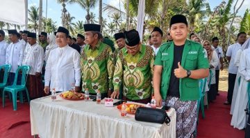 Hadiri Hari Santri Nasional Di Bantur, Kades Srigonco Didit Puji Leksono Ajak Santri Berkontribusi Untuk Desa