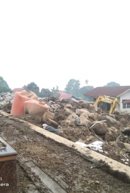 Banyak Bicara Tak Mengangkat Lumpur, Kerja Nyata Dibutuhkan di Arosuka.