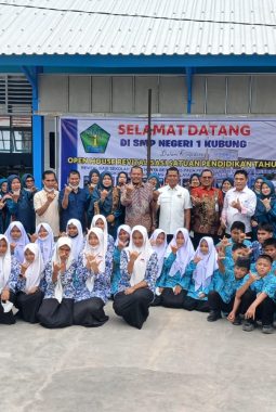 Bupati Solok Kawal Revitalisasi 800 Sekolah, Dorong Pemerataan Pendidikan Berkualitas