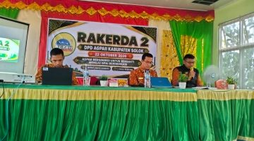 Bukhari MA: Setiap Sekolah Didorong Miliki Rumah Tahfiz, Wisuda Tahfiz Warnai Perpisahan Siswa