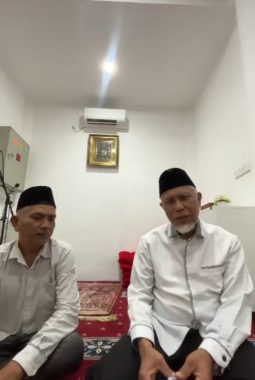 Gubernur Mahyeldi dan Wabup Candra Dukung Festival Budaya Nagari Paninggahan, Ajak Masyarakat Rantau dan Kampung Bersatu