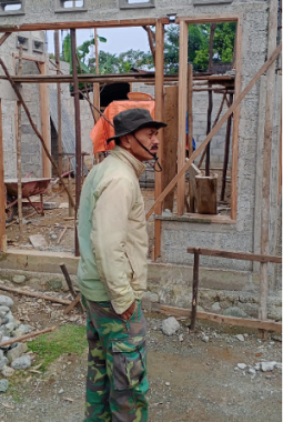 Tinjau Progres Bedah Rumah Dana Aspirasi Dewan, Wali Nagari Terpilih Lolo Pastikan Pembangunan Berjalan Baik